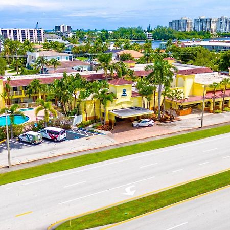 Oasis Boca Raton Hotell Eksteriør bilde