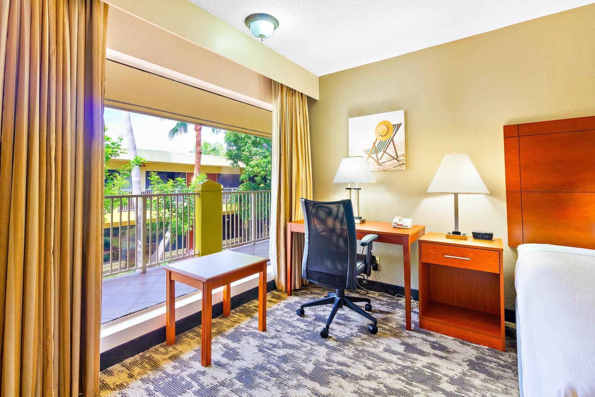 Oasis Boca Raton Hotell Eksteriør bilde