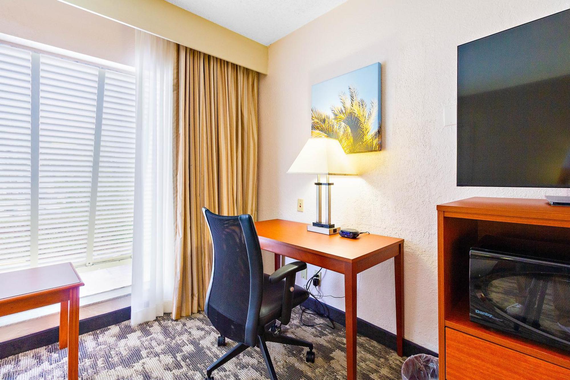 Oasis Boca Raton Hotell Eksteriør bilde